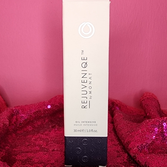 REJUVENIQE by Monat 1.0 fl. oz. - Picture 5 of 5